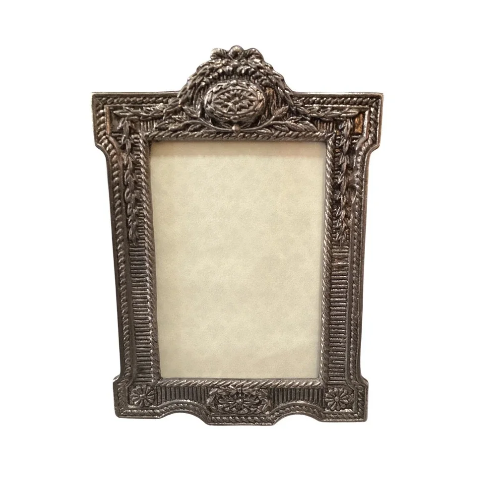 Vintage Style Ornate Silver Tone Metal Picture Frame Laurel Wreath 5x7 Inch